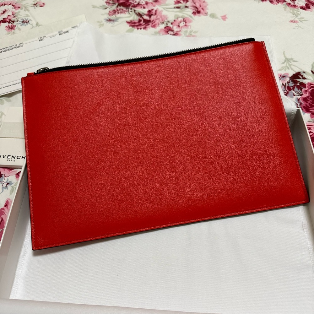 Red Givenchy Pouch - Picture 2 of 6